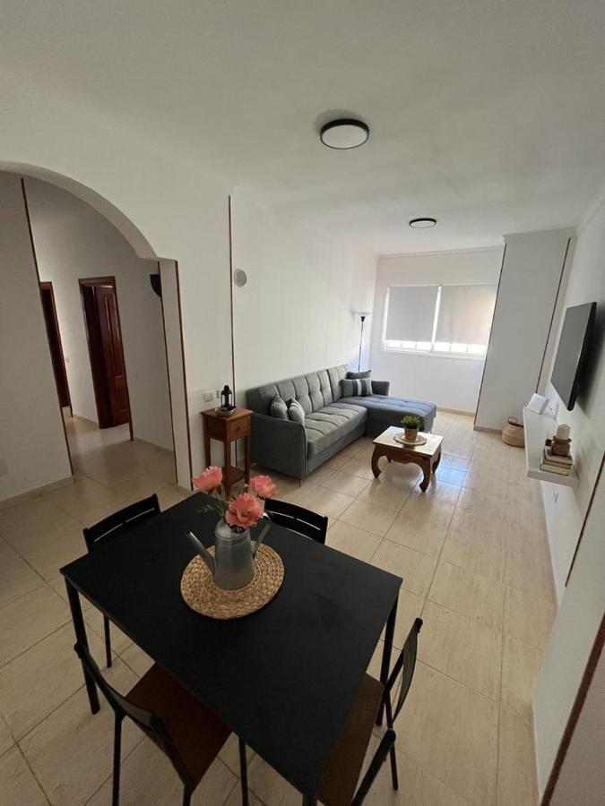 Nivaria Suite Vecindario  Bagian luar foto
